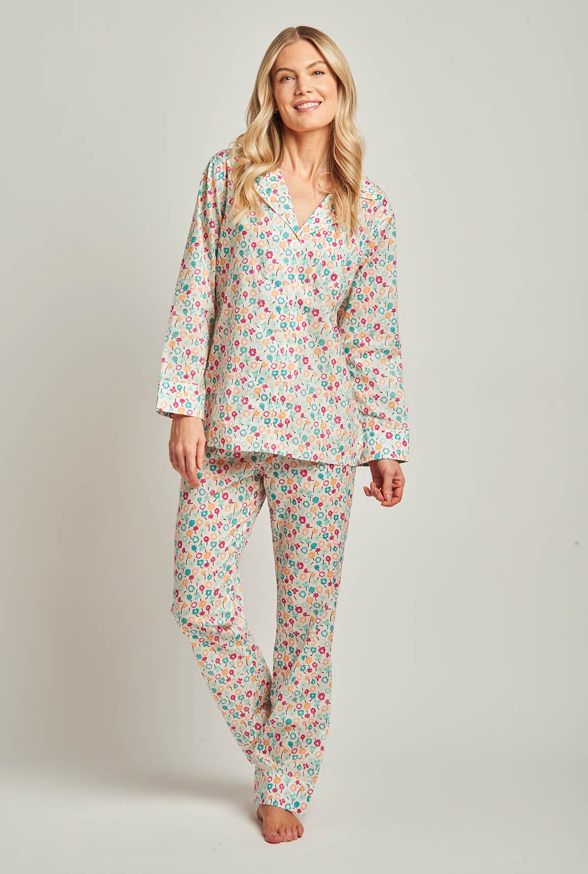 Ladies Egyptian Cotton Pyjamas, Blue & White Stripe